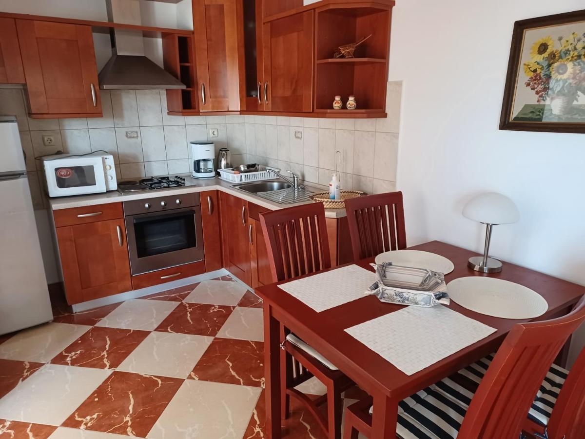 Apartmani Ivic Paka Rab Banjol Luaran gambar