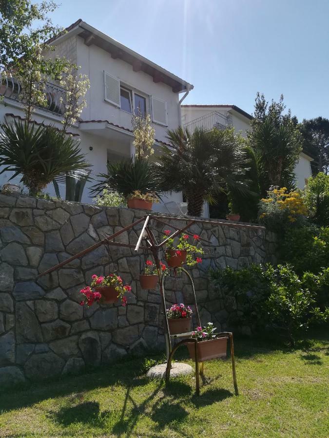 Apartmani Ivic Paka Rab Banjol Luaran gambar
