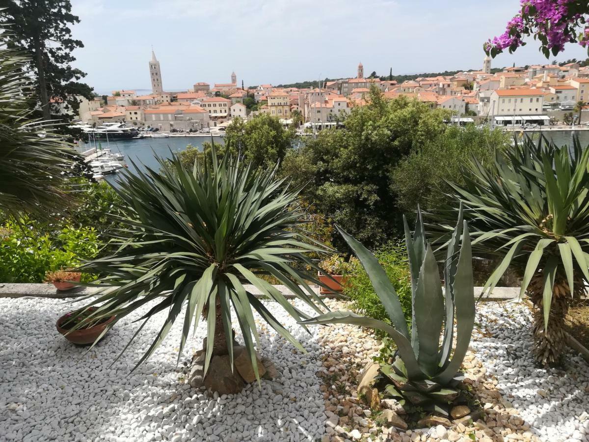Apartmani Ivic Paka Rab Banjol Luaran gambar