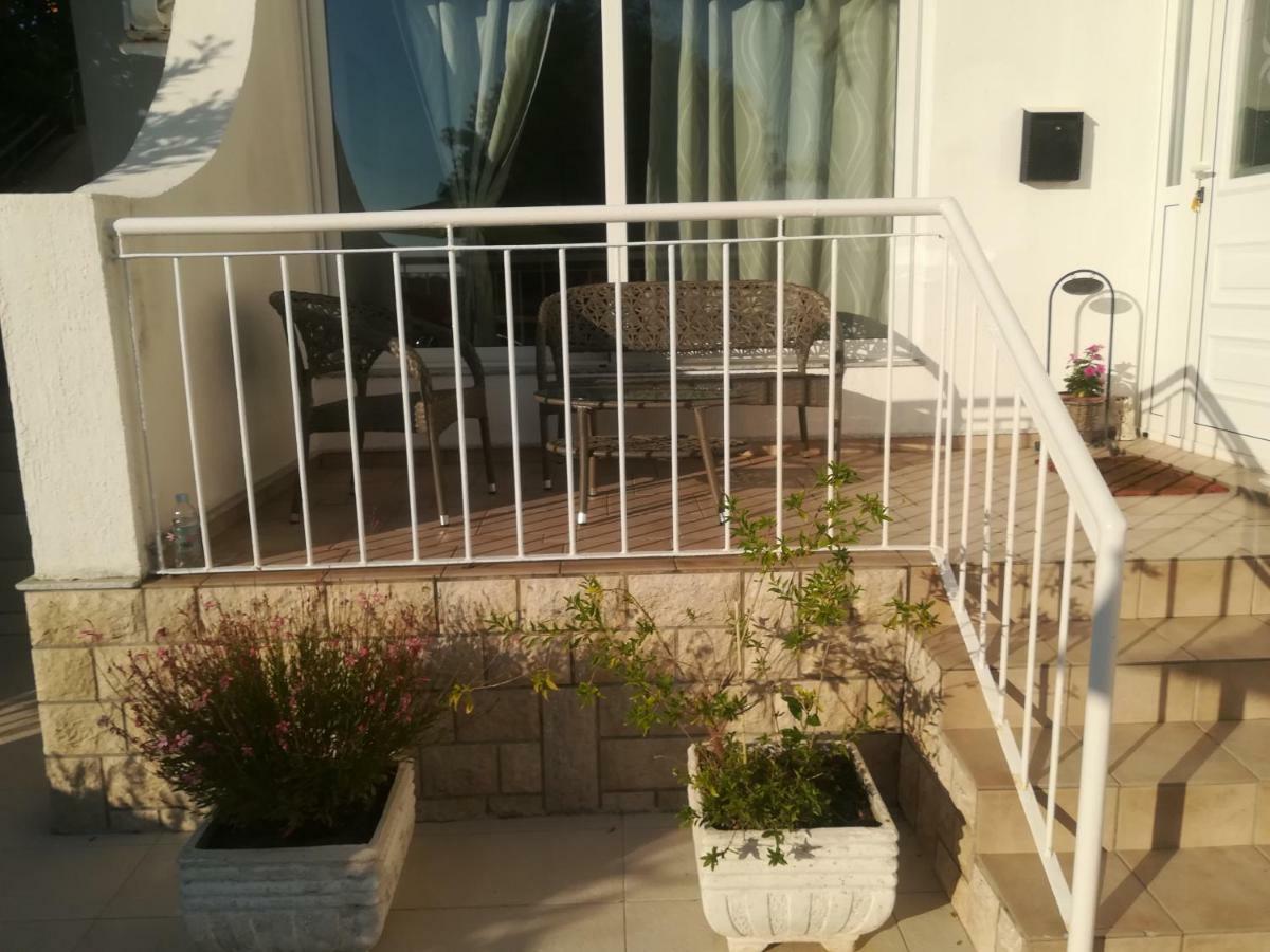 Apartmani Ivic Paka Rab Banjol Luaran gambar