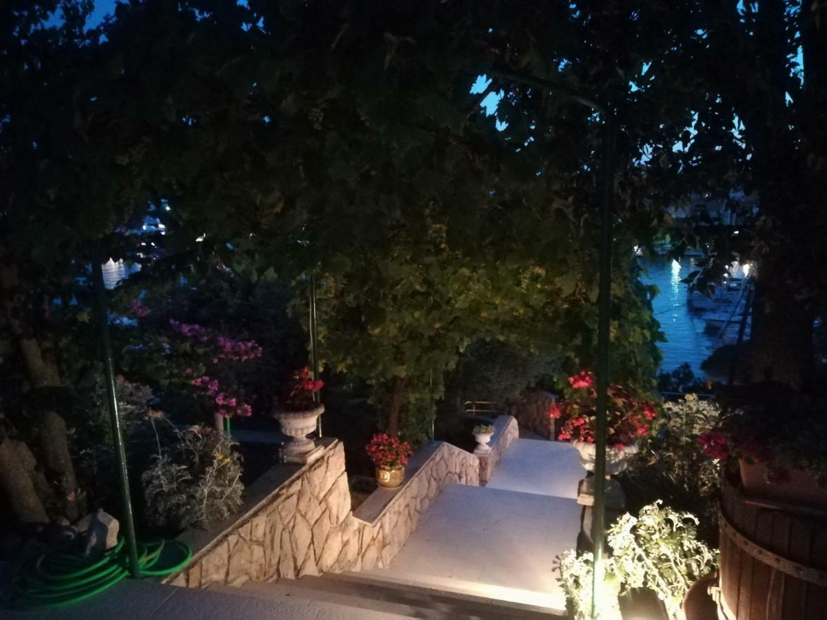 Apartmani Ivic Paka Rab Banjol Luaran gambar